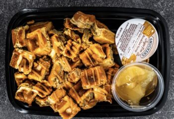 UPSIDE DOWN PINEAPLLE WAFFES