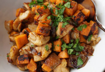 SPICY CHICKEN SWEET POTATO HASH