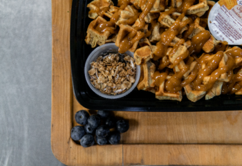 CINNAMON CRUNCH PROTEIN WAFFLE