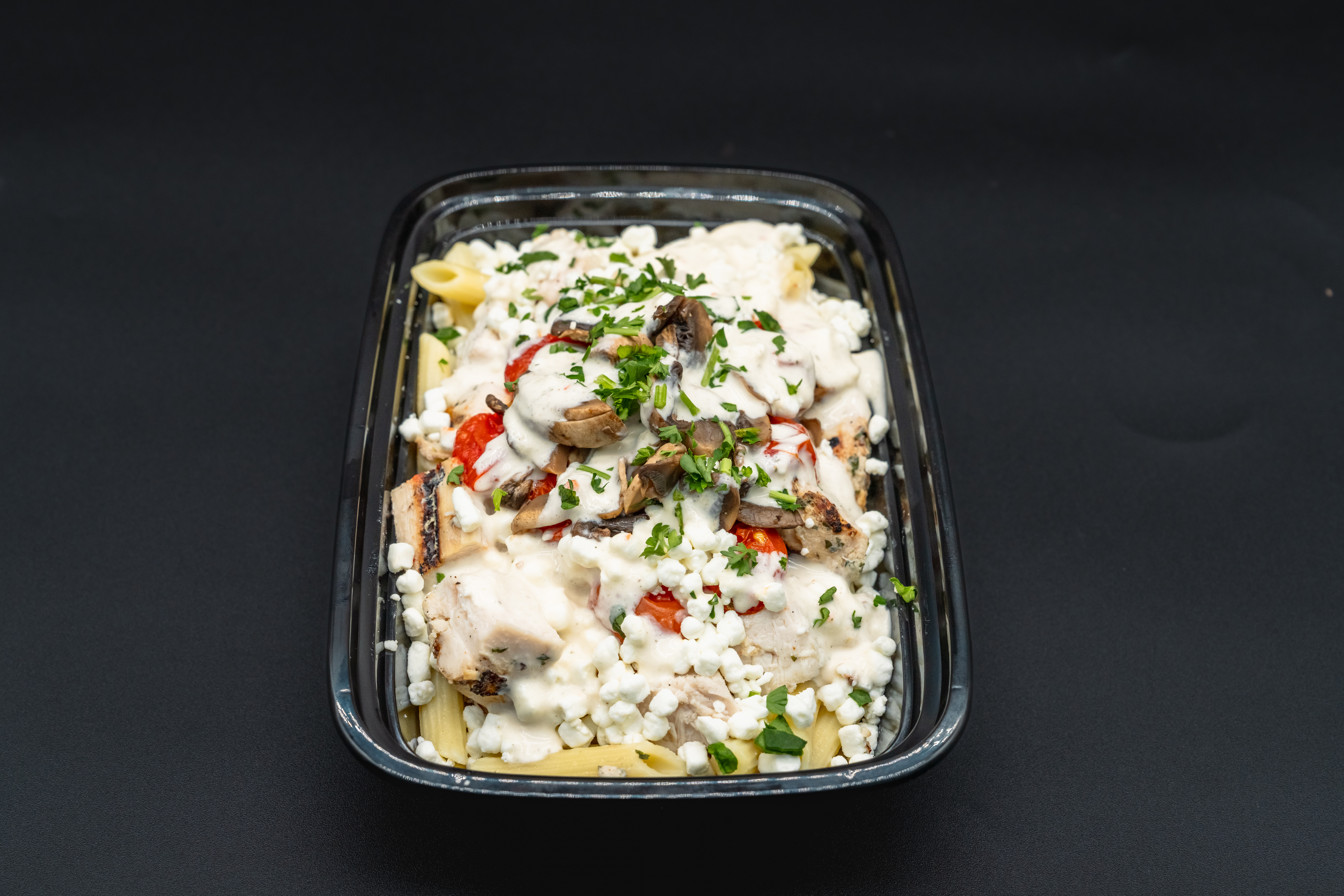SPINACH & GOAT CHEESE CHICKEN PASTA