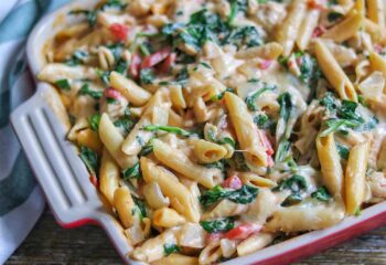 SPINACH & GOAT CHEESE CHICKEN PASTA