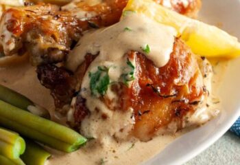 GREEK LEMON CHICKEN AND POTATOES