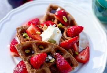 STRAWBERRY CHOCOLATE PISTACHIO PROTEIN WAFFLES