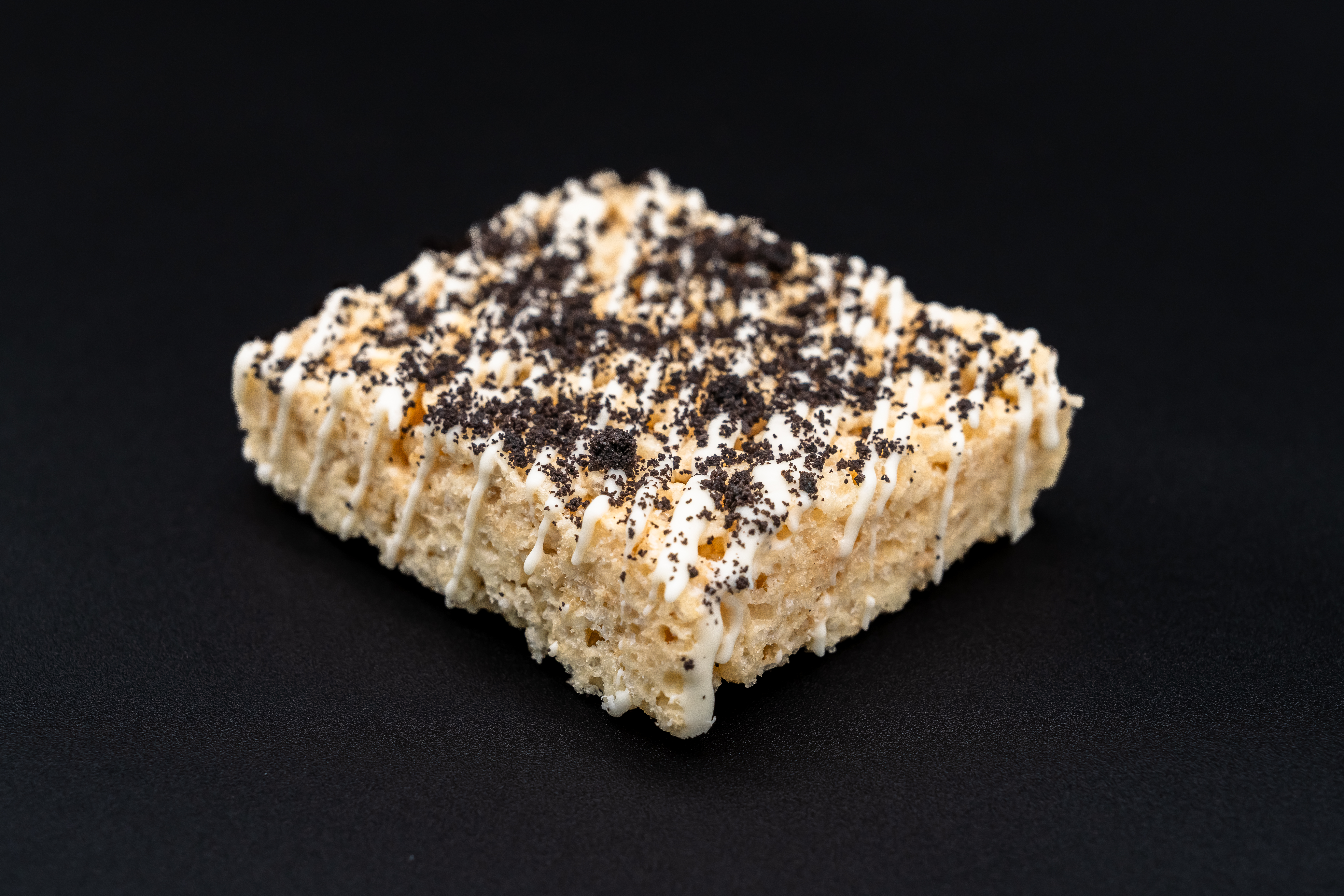 COOKIES AND CREAM PROTEIN RICE KRISPIE COOKIES AND CREAM PROTEIN RICE KRISPIE