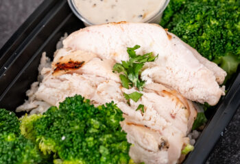 CHICKEN CAESAR POWERBOWL CHICKEN CAESAR POWERBOWL