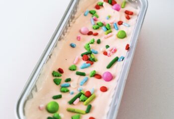 CHOCOLATE PEPPERMINT FUDGE CAKE