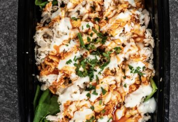 CREAMY BUFFALO QUINOA BOWL