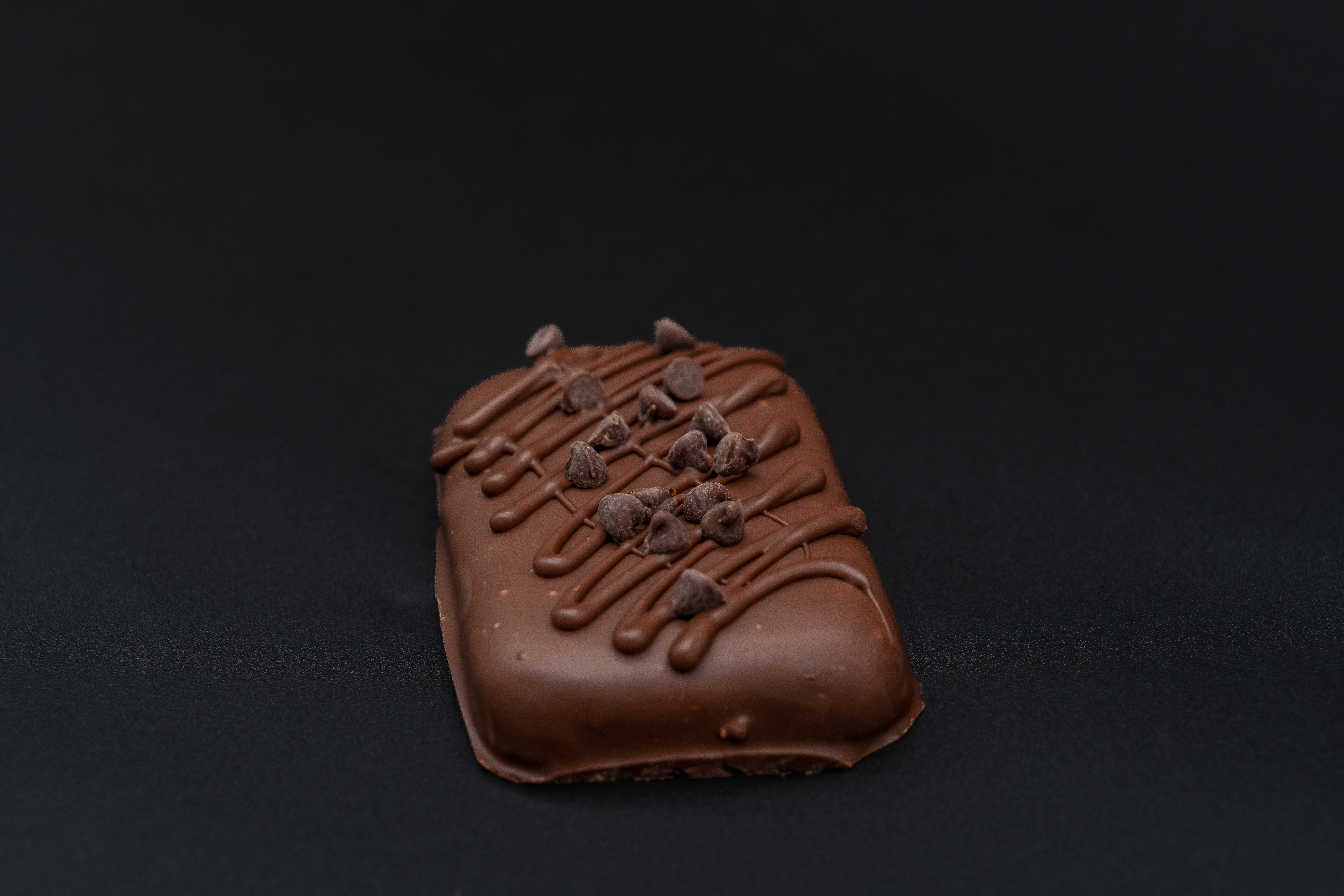 PEANUT BUTTER CHOCOLATE PROTEIN BAR PEANUT BUTTER CHOCOLATE PROTEIN BAR